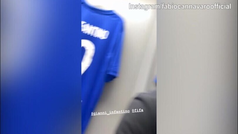 Cannavaro prende in giro il presidente Infantino