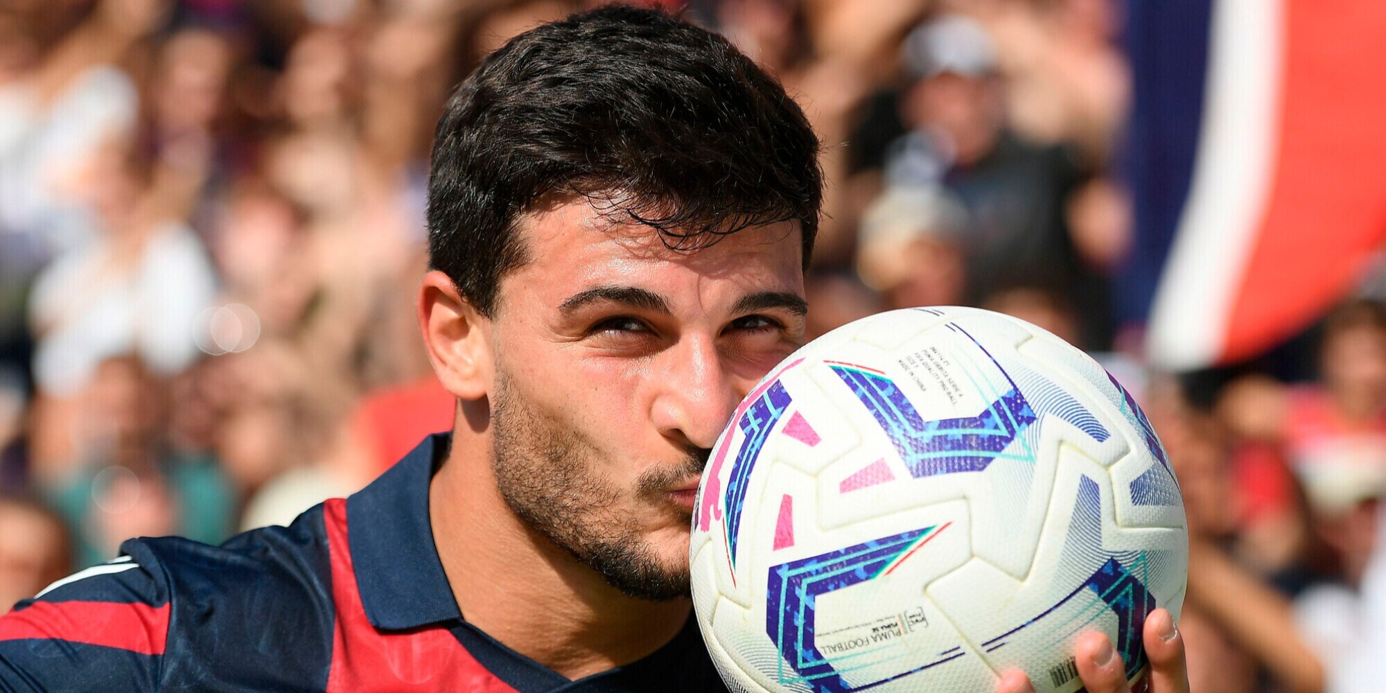 Orsolini: "Tripletta perché lavoro il triplo. Casa Bologna, poi l'Italia"