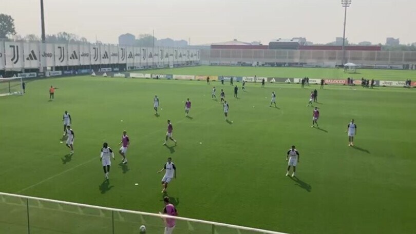 Juve, il derby scalda le punte: guarda il gol di Chiesa in allenamento
