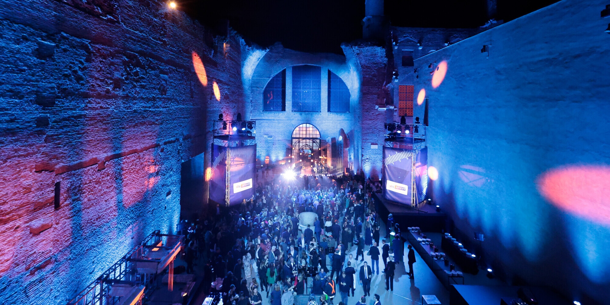 Grande evento per Sky 20 anni al Museo Nazionale Romano-Terme di Diocleziano