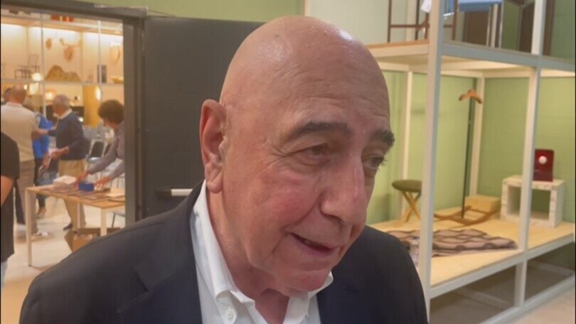Galliani frena l'entusiamo: "Zona Europa? Calma...siamo all'inizio"