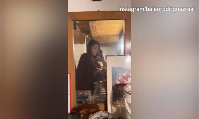 Belen torna sui social: "Mi siete mancati tanto..."