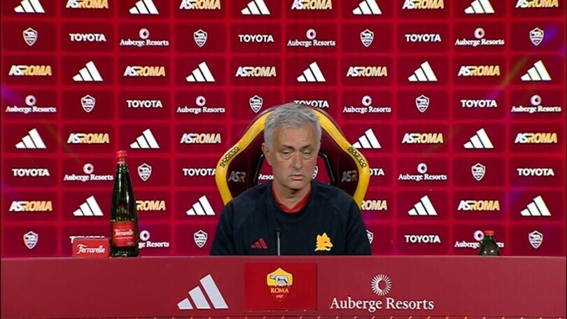 Mou sul caso scommesse: "Con Zalewski mi sono messo a ridere..."