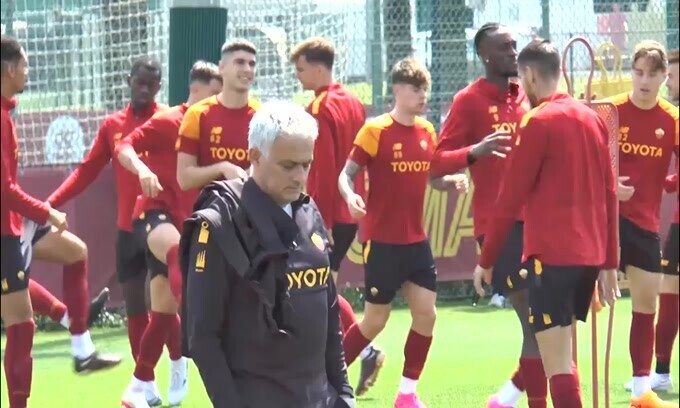 Ufficiale: stop di 1 turno per Mou, niente Inter