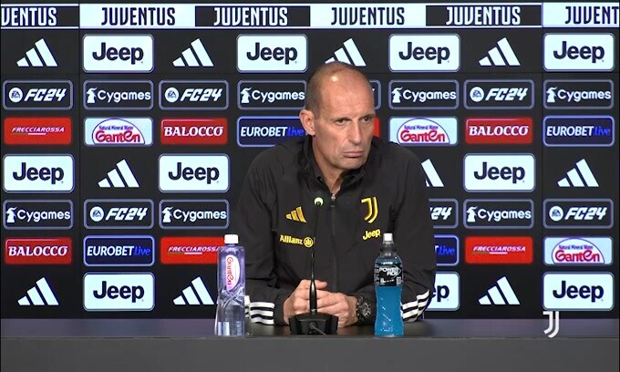 Allegri: "Nessuno vuole cacciare indietro la parola scudetto"