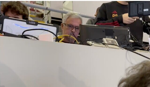 Inter-Roma: Mourinho in tribuna stampa a San Siro
