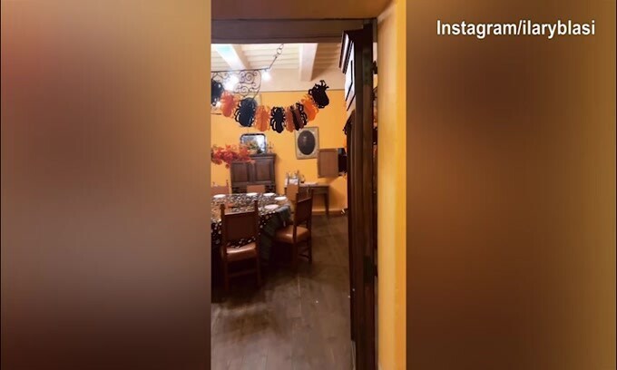 Halloween, Ilary Blasi e le amiche preparano il tutto nel minimo dettaglio