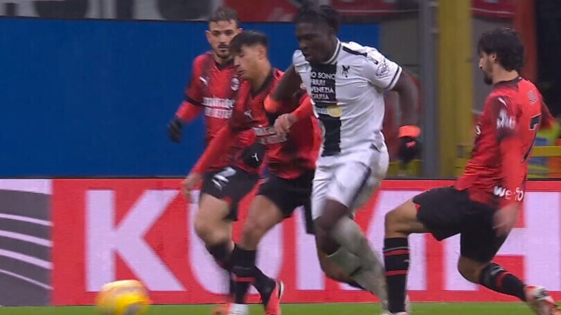 Milan-Udinese, contatto Adli-Ebosele da rigore? L'analisi di Calvarese