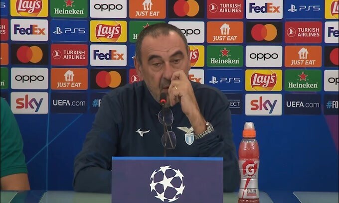 Sarri: "Voglio rimanere a lungo e chiudere la carriera alla Lazio"