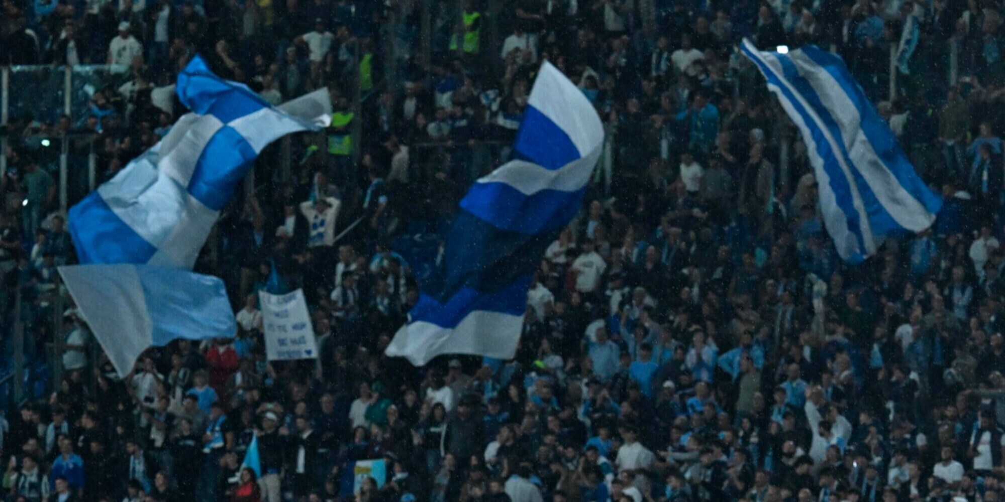 Lazio-Feyenoord, venduti 10mila biglietti: prezzi tengono lontano i tifosi