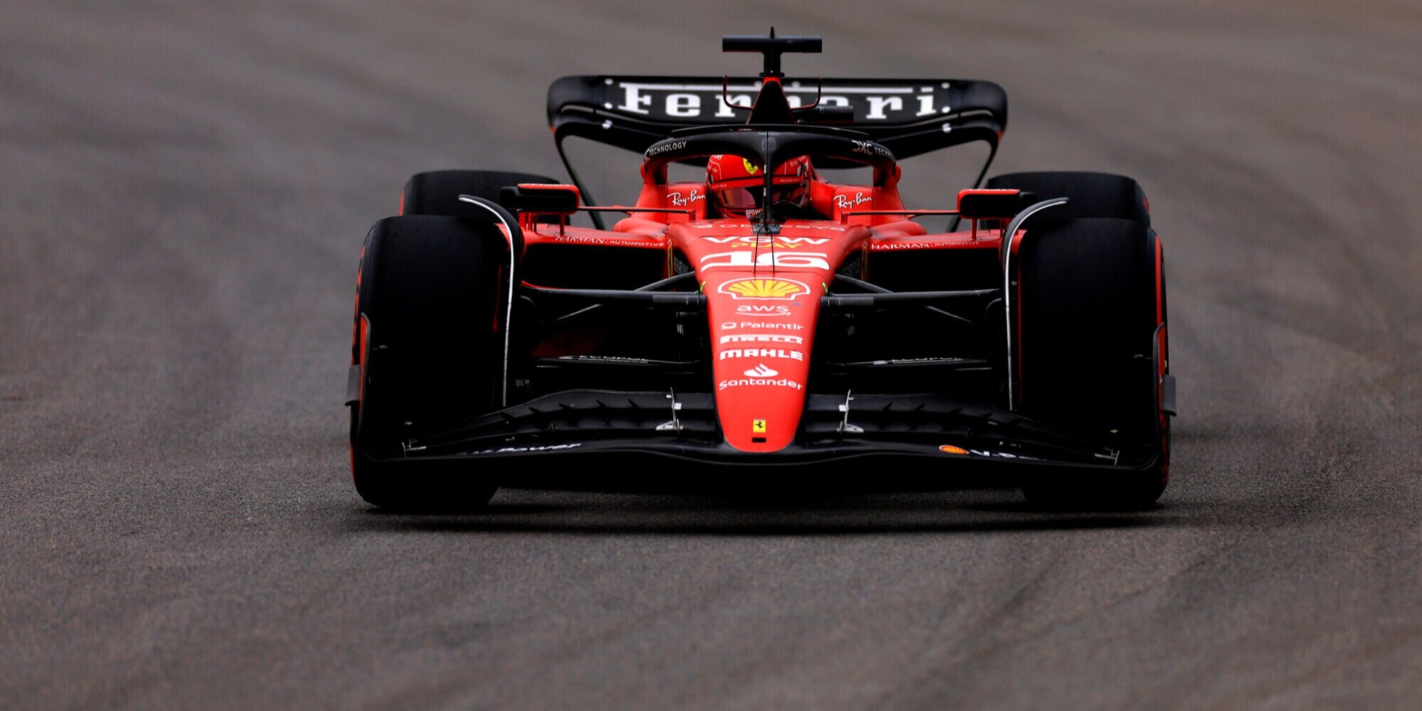 Ferrari e il misterioso annuncio social: "Qualcosa di bello in arrivo"