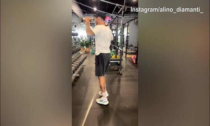 Diamanti, gli esercizi in palestra sono da ridere...