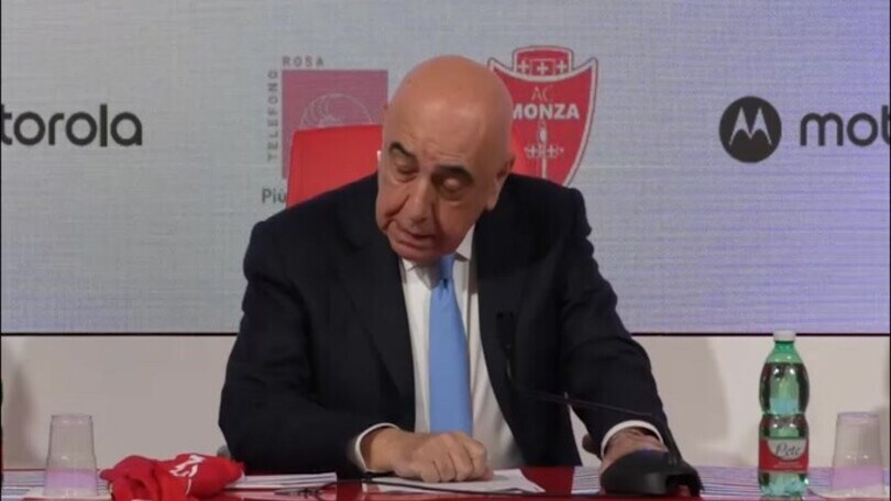 Il Monza dice no alla violenza sulle donne, Galliani: "Atto di grande responsabilità sociale"