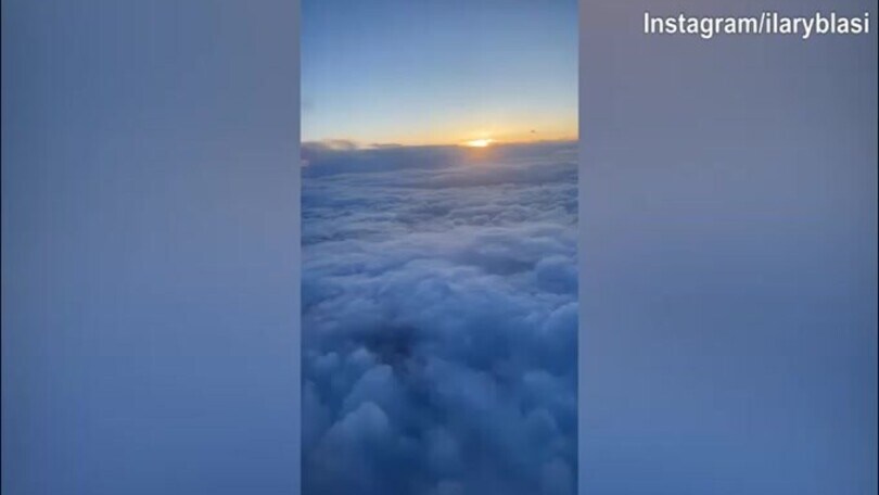 Ilary Blasi in aereo: dove andrà?