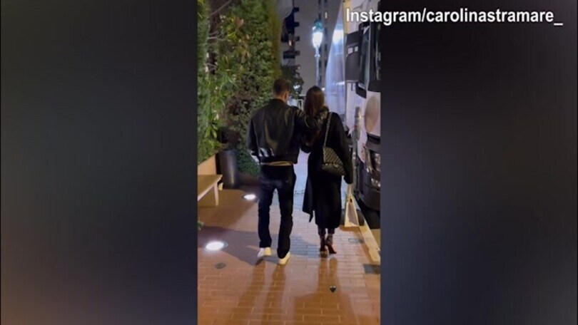 Pellegri e Carolina, insieme abbracciati: le immagini del loro amore