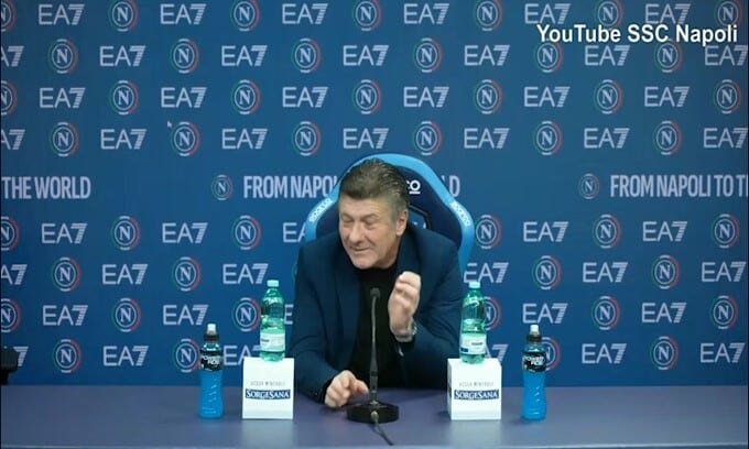 Mazzarri: "Io bollito? Se è buono lo mangio anche..."