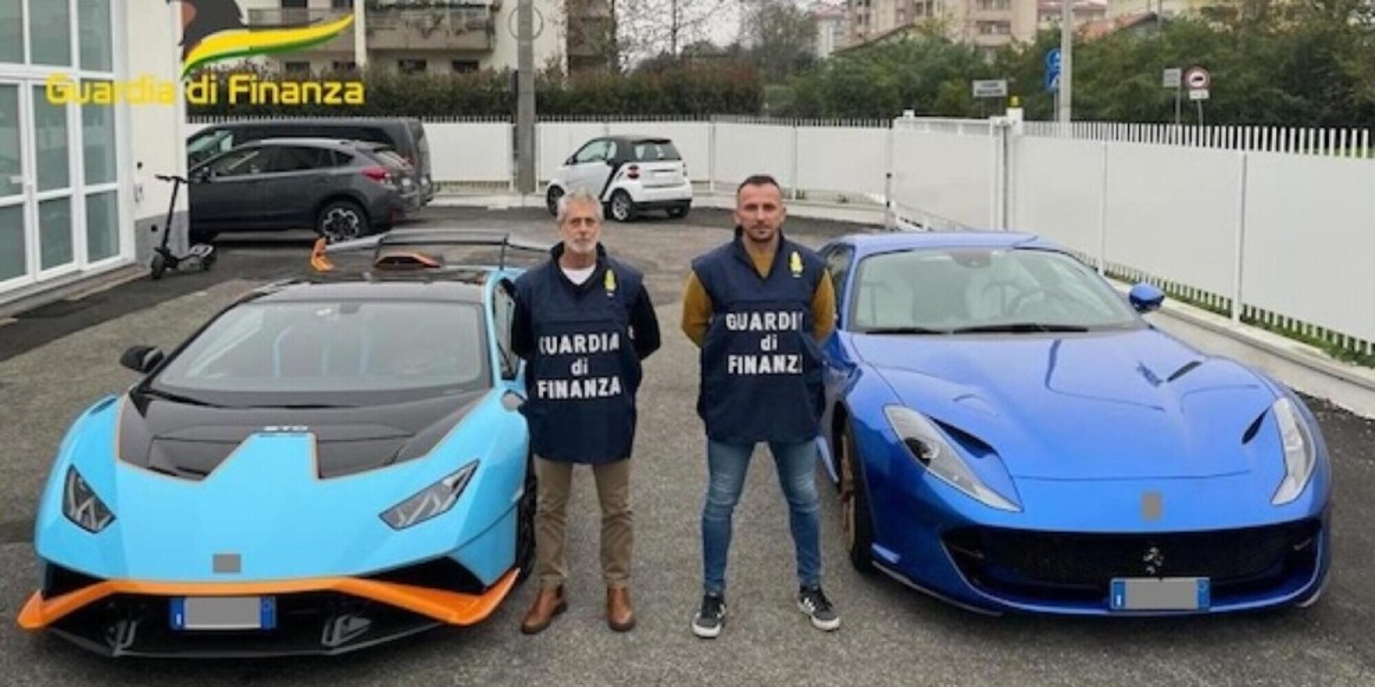 Il bonus edilizio per comprare 15 Ferrari e Lamborghini: svelata la truffa