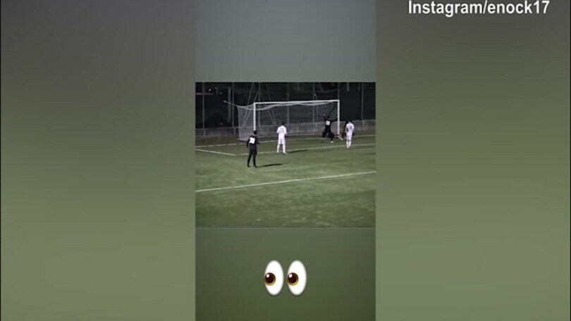 Gol alla Mario per....Enock Balotelli!