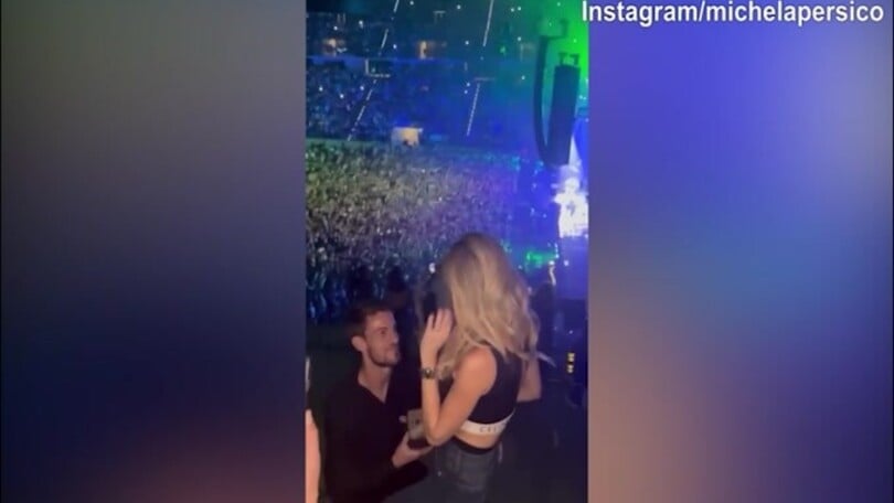 Juve, Rugani in ginocchio: proposta di matrimonio per Michela