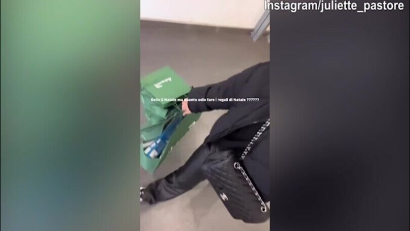 Lady Tonali e i regali di Natale: quanti pensieri...