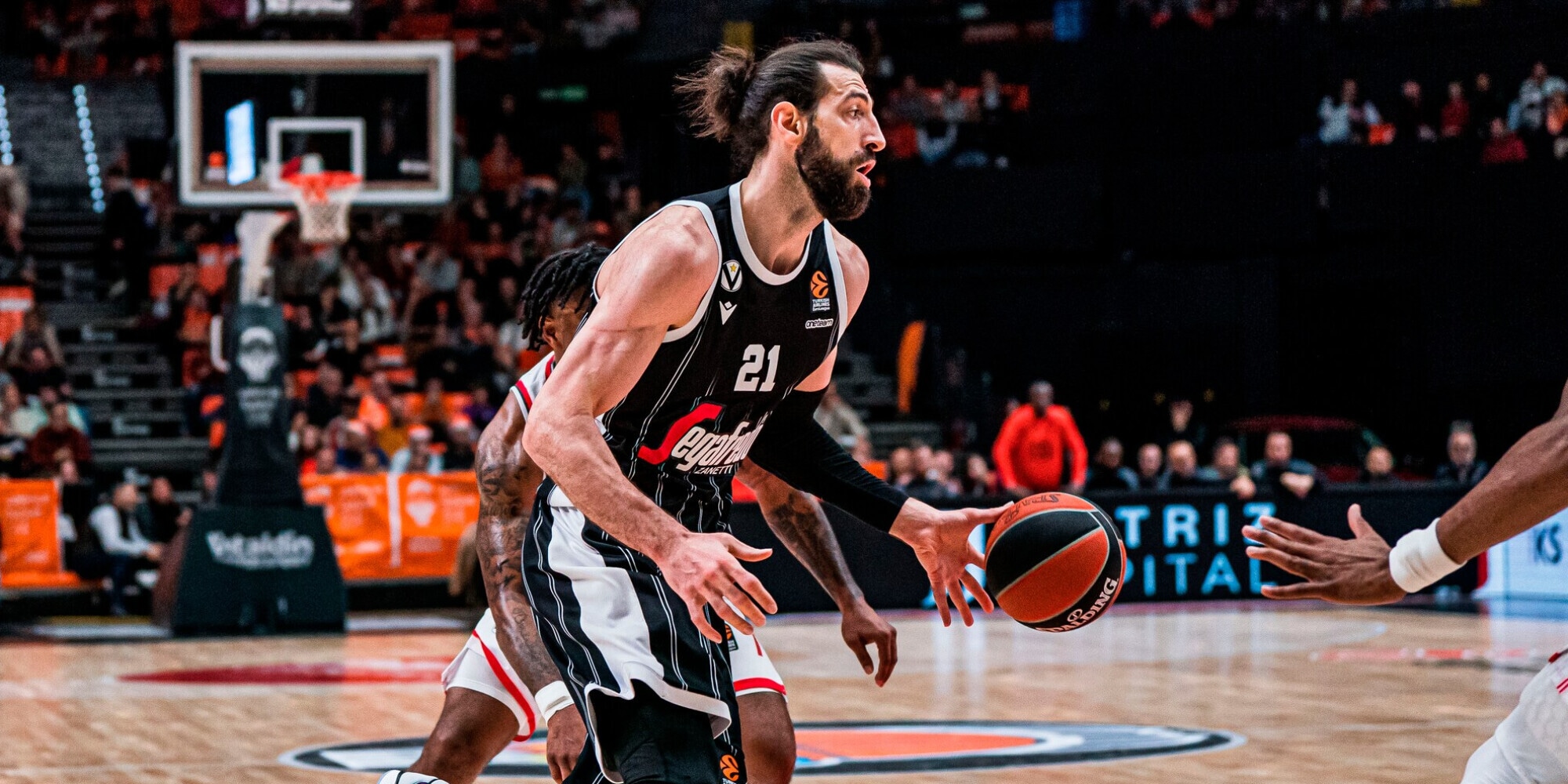 Eurolega, Virtus Bologna ko a Valencia: non bastano Shengelia e Lundberg