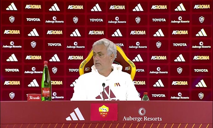 Mourinho: "La posizione della Roma sulla Superlega è chiara"