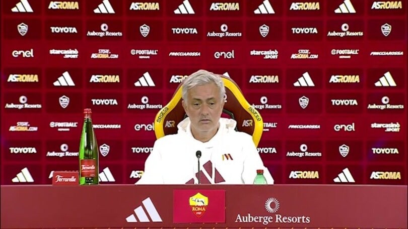 Mourinho su Lukaku e Osimhen: "La Serie A deve essere felice di averli"