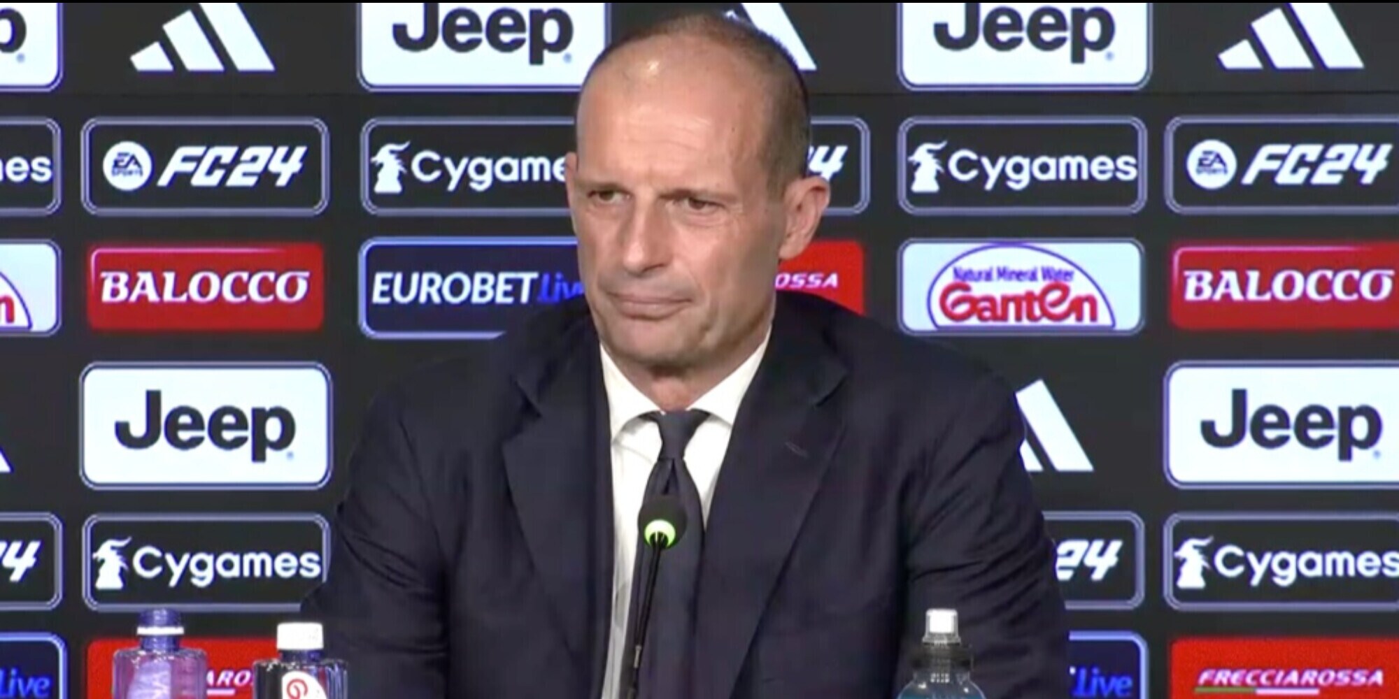 Allegri: "Chiesa out per Frosinone-Juve. Crisi Vlahovic? Guardate Rabiot..."