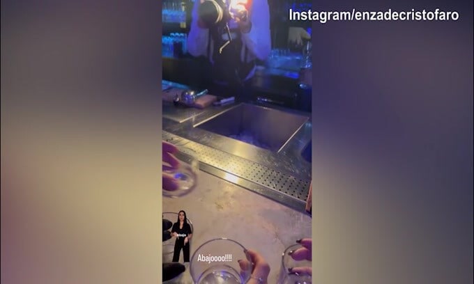 Lady Martinez e D'Ambrosio scatenate in discoteca