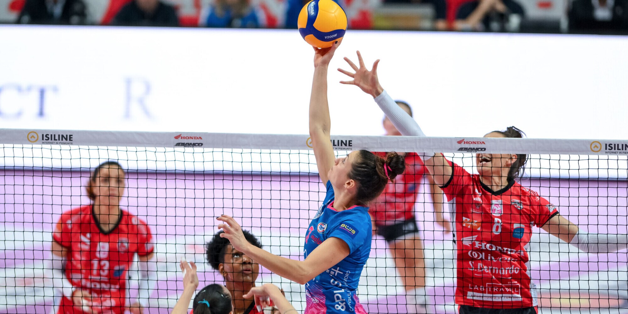 Pinerolo cede al quinto set contro Cuneo