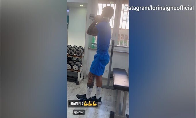 Insigne, duro impegno in palestra: "Mai mollare"