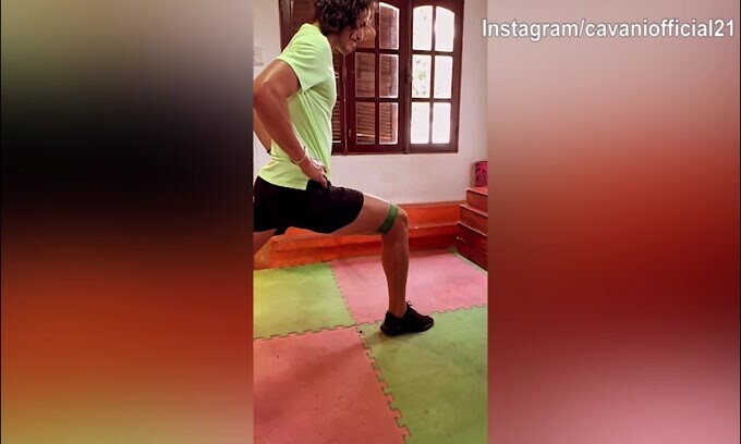 Ultimo dell'anno, l'intenso allenamento di Cavani