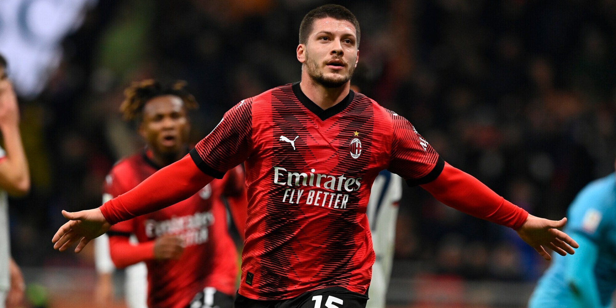 Jovic trascina il Milan ai quarti: Cagliari ko, prima gioia per Traorè