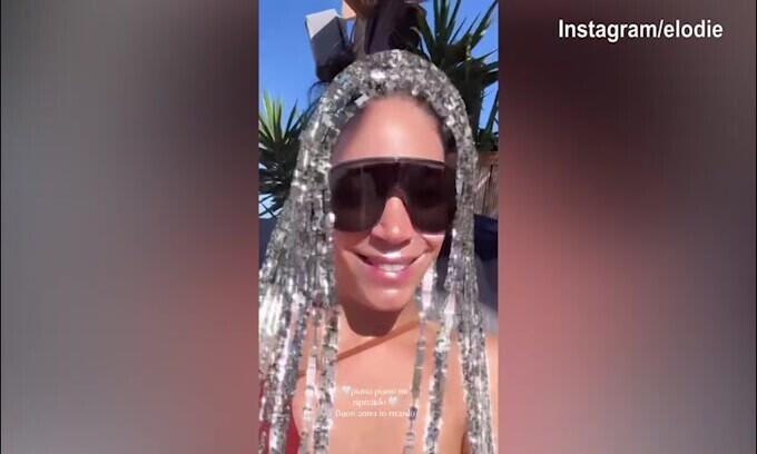 Elodie, che succede? É ancora senza voce...