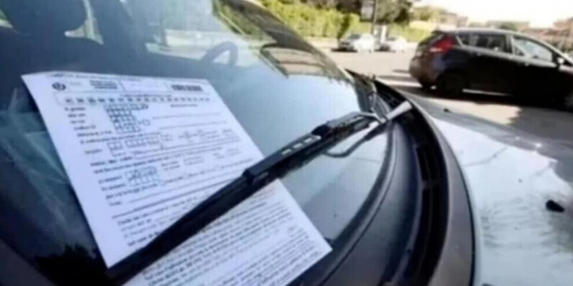 Che caos a Milano! Consegnati alla Polizia verbali multe con CC errato