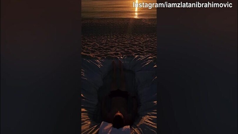 Il messaggio social di Ibra: "Bagno ghiacciato all'alba"