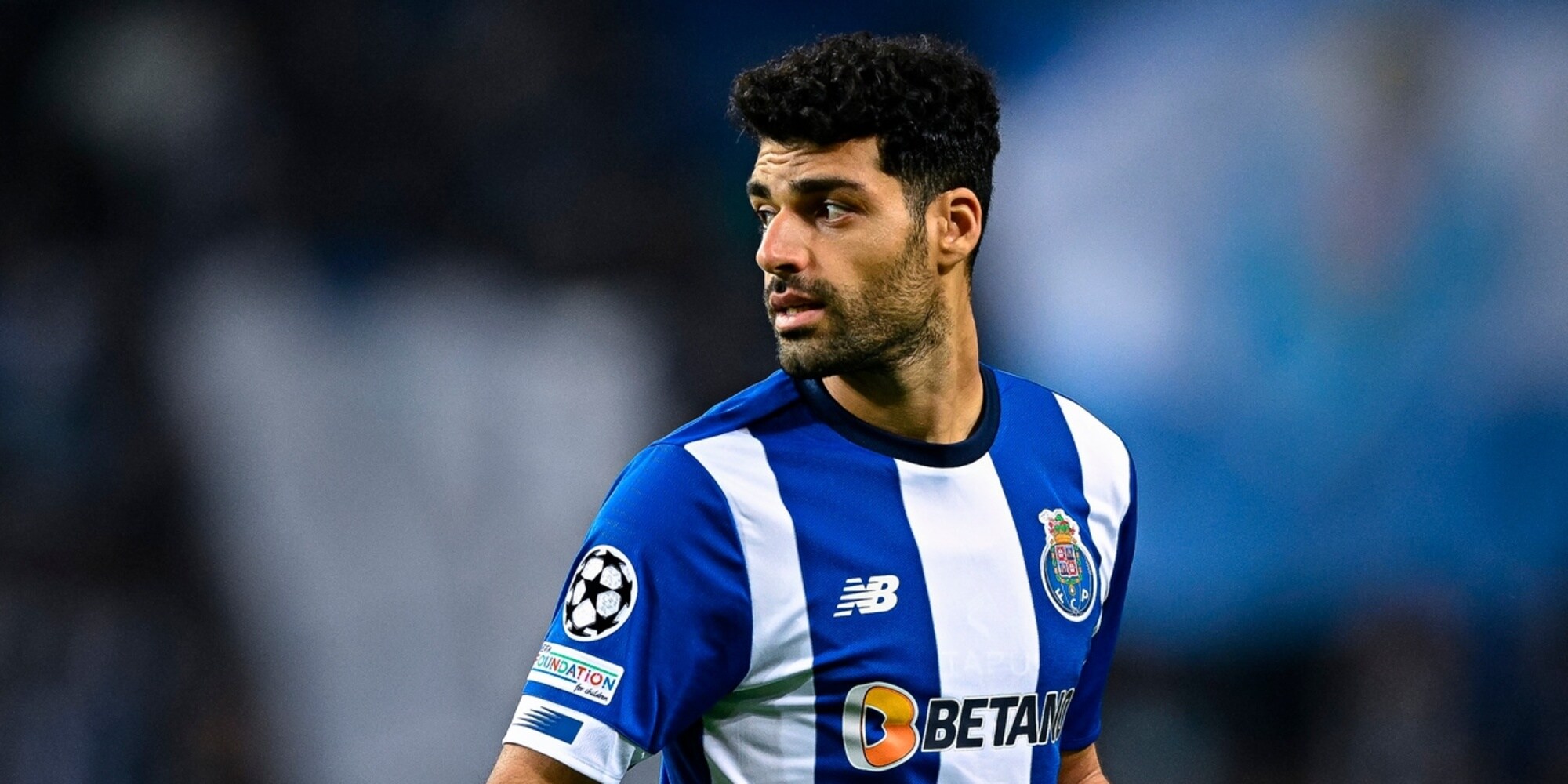 Taremi, un po' Dzeko e un po' Lukaku: perché piace all'Inter e a Inzaghi