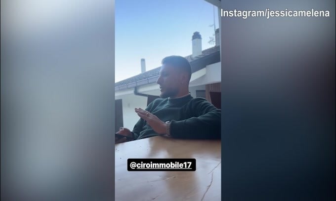 Ciro Immobile si rivolge a Jessica: "Quando mi vedi seduto..."