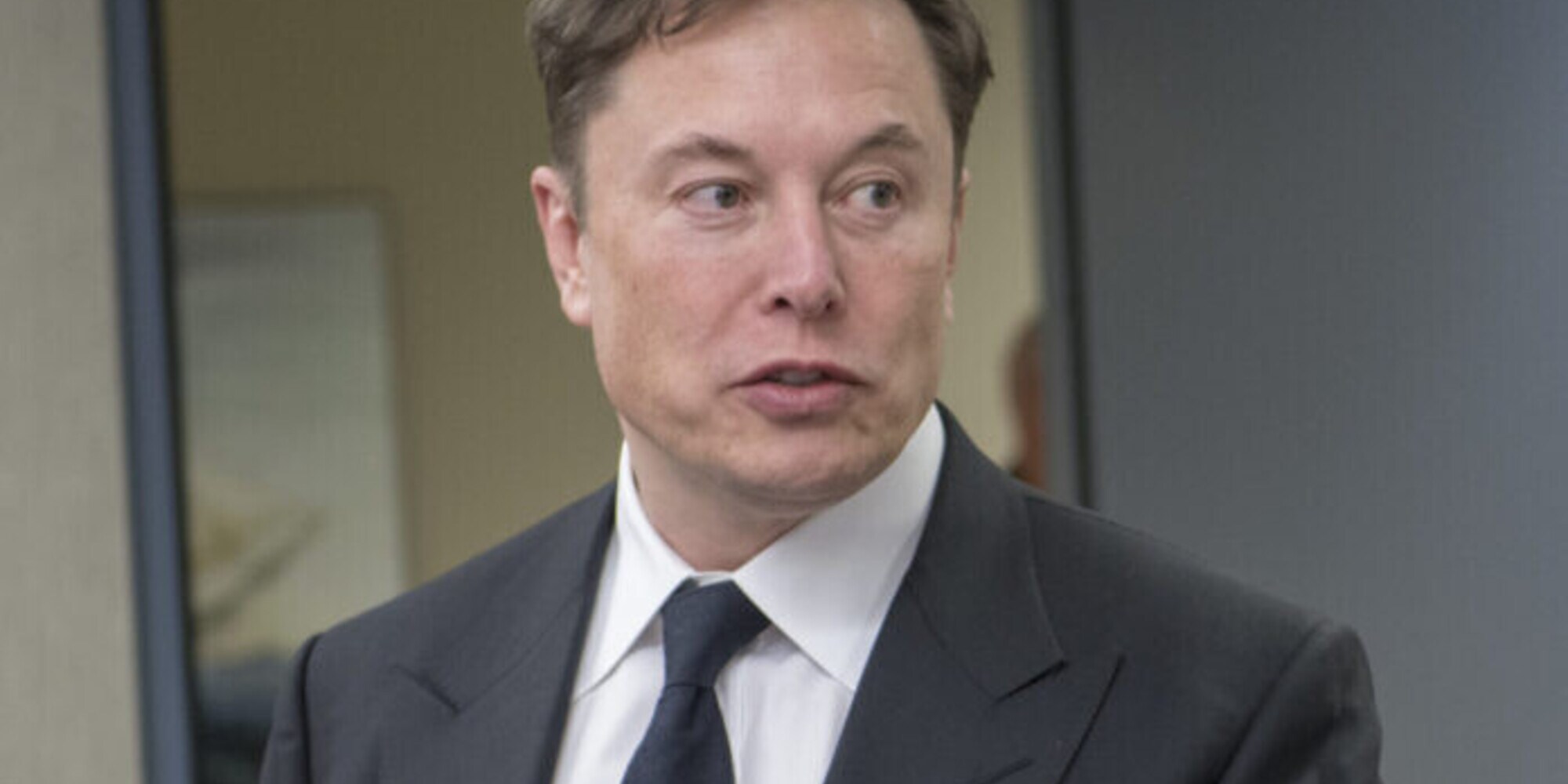 Elon Musk lancia la sfida Twitch e YouTube con X
