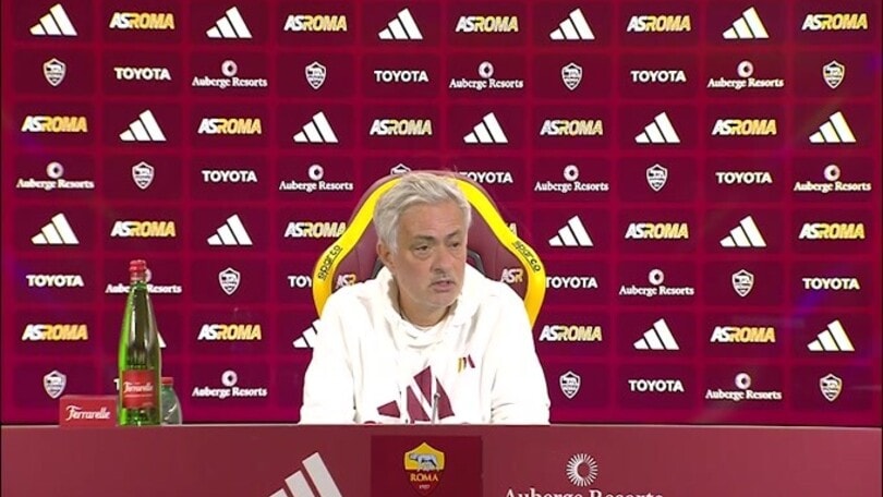 Mourinho: "Roma diversa senza Dybala. Se non si capisce..."