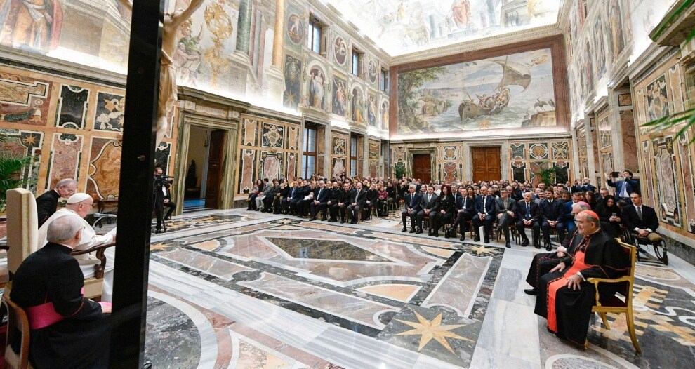 “Lo sport unisca i popoli”: i 5 anni dell’Athletica Vaticana celebrati dal Papa
