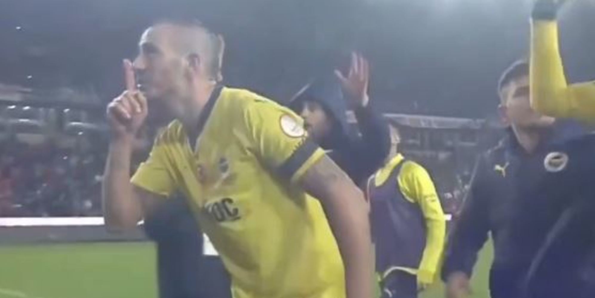 Bonucci, vittoria all'esordio con il Fenerbahce: "Ringrazio i tifosi"