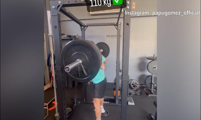 Allenamento in palestra per il Papu