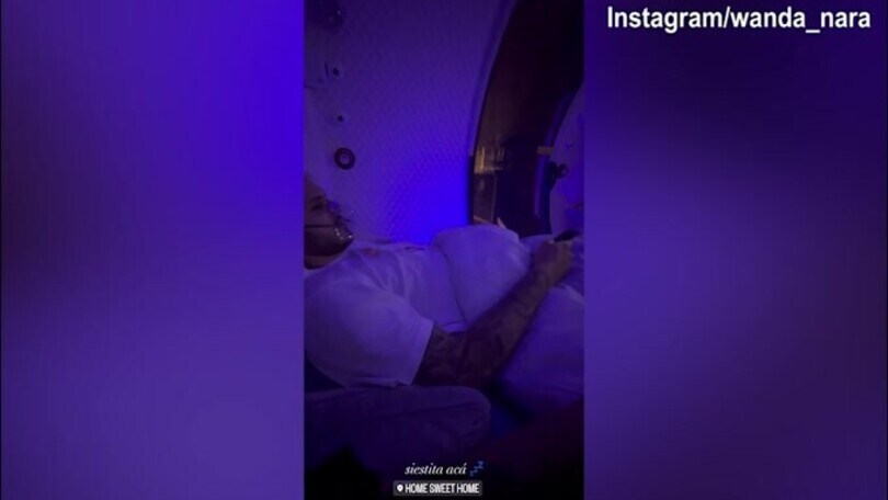 Mauro Icardi e Wanda Nara insieme nella camera iperbarica