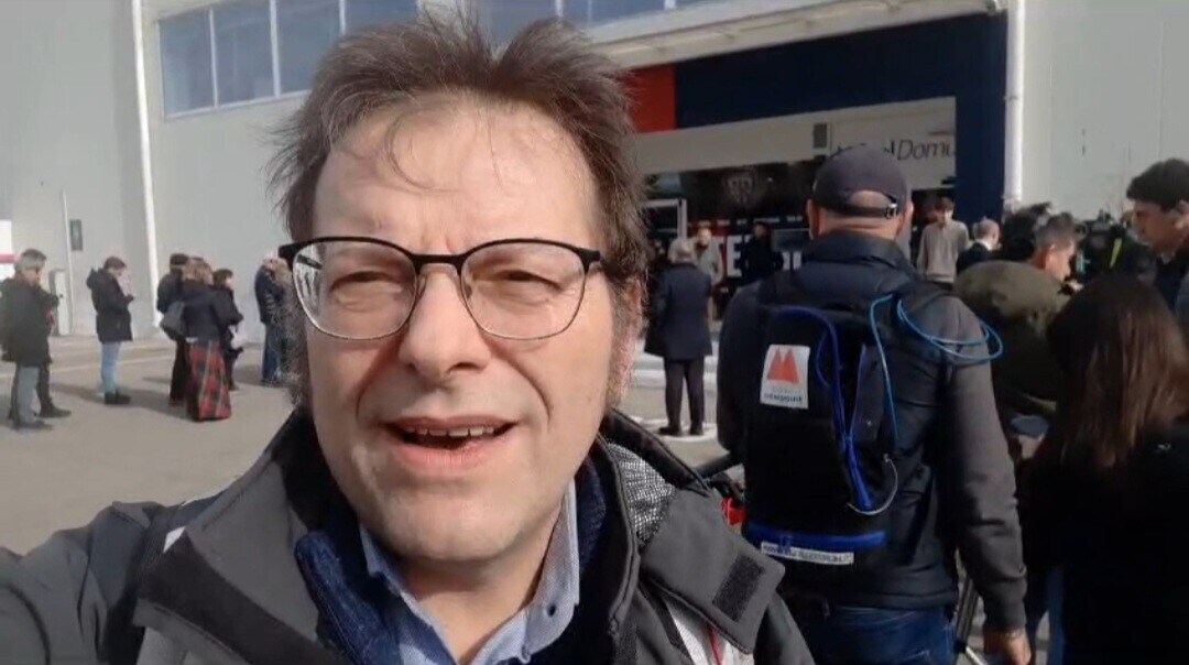 Cagliari, commozione senza fine per Gigi Riva