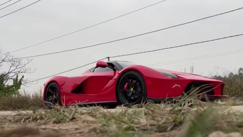 Una finta ma perfetta Ferrari LaFerrari è stata fatta a mano in Vietnam