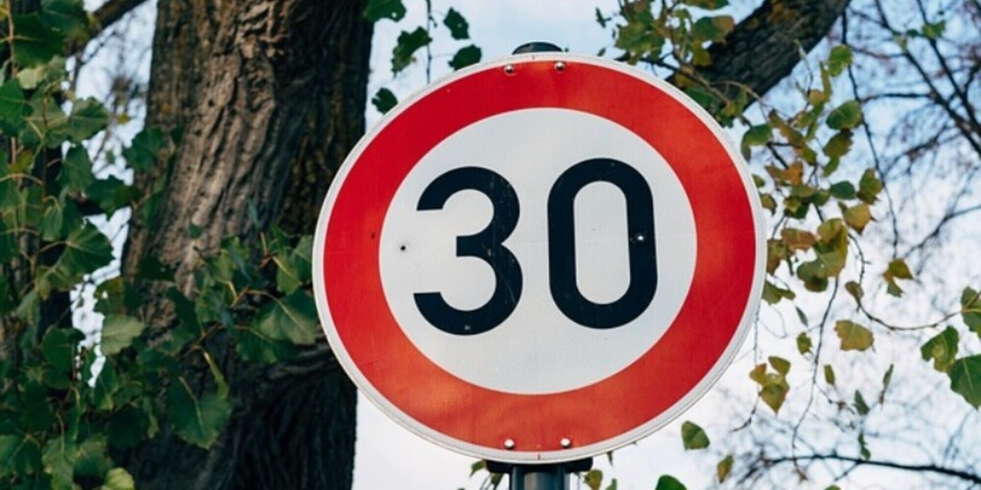 Limiti di 30 km/h, Bologna nel caos: il Governo già pensa a nuove soluzioni