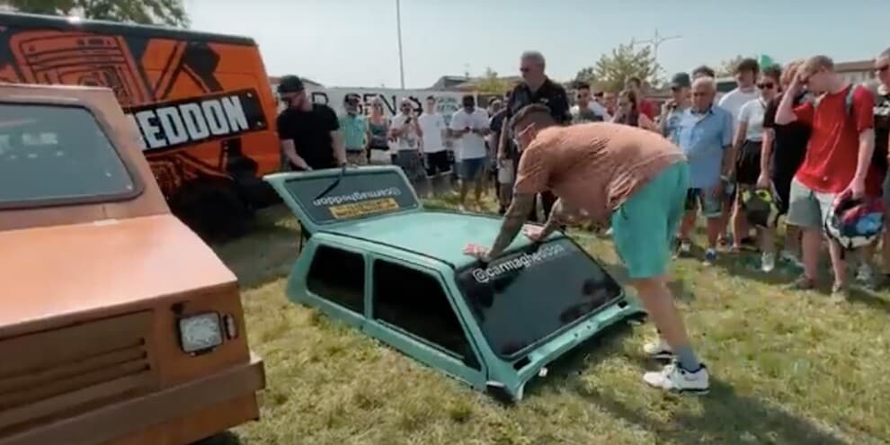 L'auto più bassa del mondo è una Panda del '93