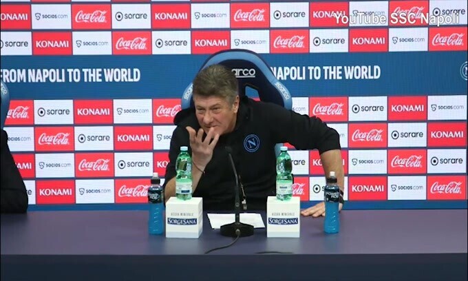 Mazzarri: "Ci sono persone un po' depresse fuori dal calcio e che..."