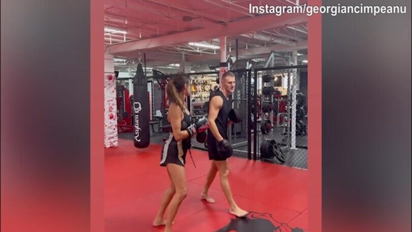Elisabetta Canalis-Georgian, l'allenamento prosegue anche nel weekend